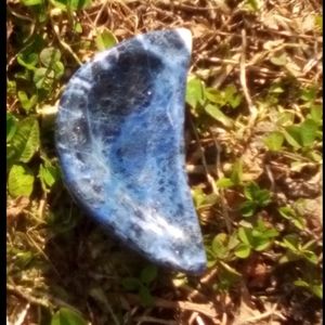 3"Sodalite crystal Crescent Bowl